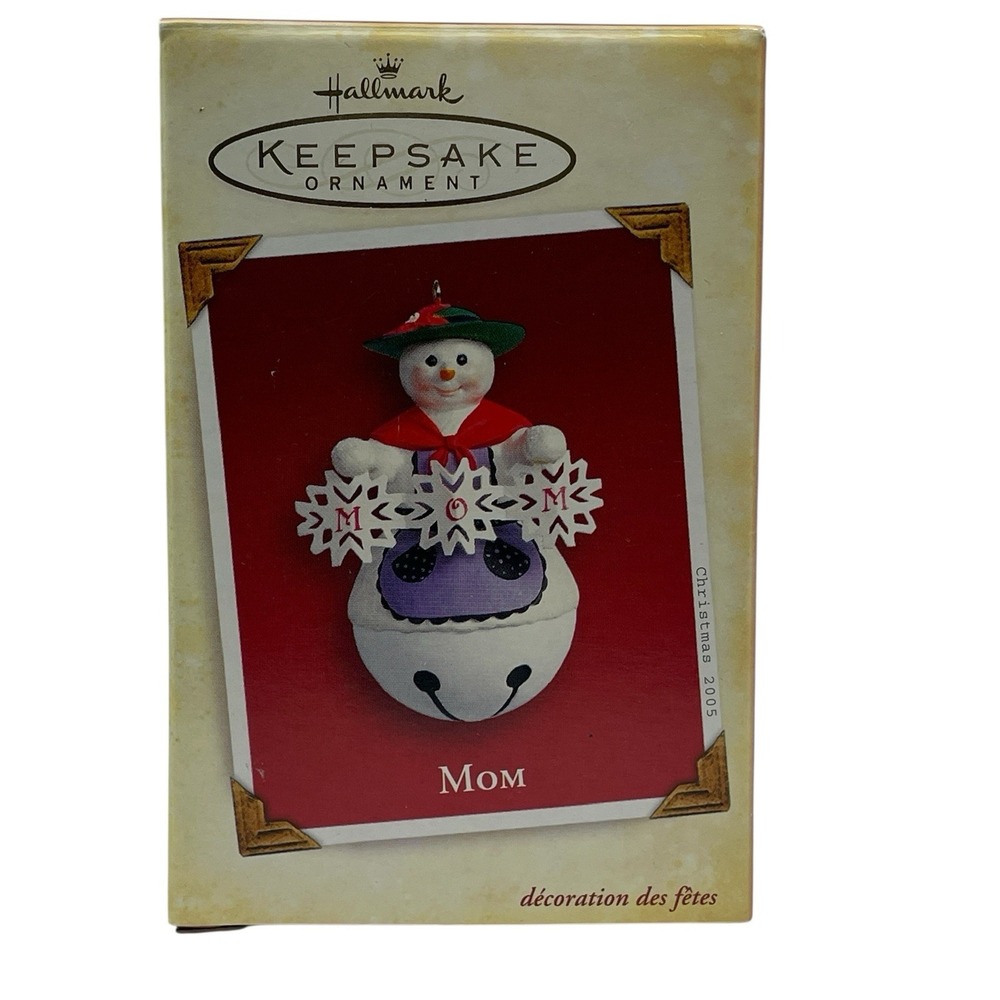 Hallmark Keepsake Ornament 2005 "Mom" Snowman Bell with Snowflake Banner
